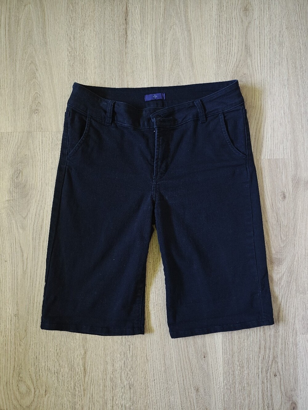 NYDJ Black Stretch Bermuda Walking Shorts Size 10